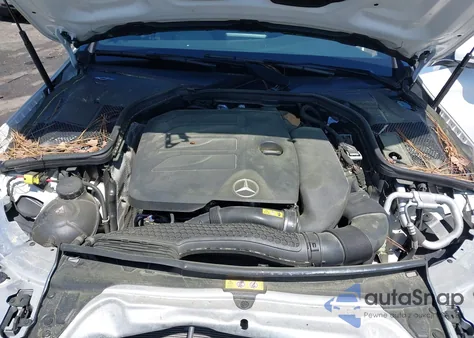 2019 Mercedes-Benz C 300 4Matic из США, поврежденный, VIN 55SWF8EB3KU297396